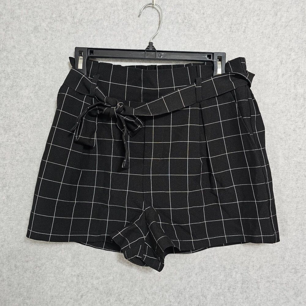 Forever21 NEW Mini Shorts Size M Womens Black Belted High Rise Short Bottoms